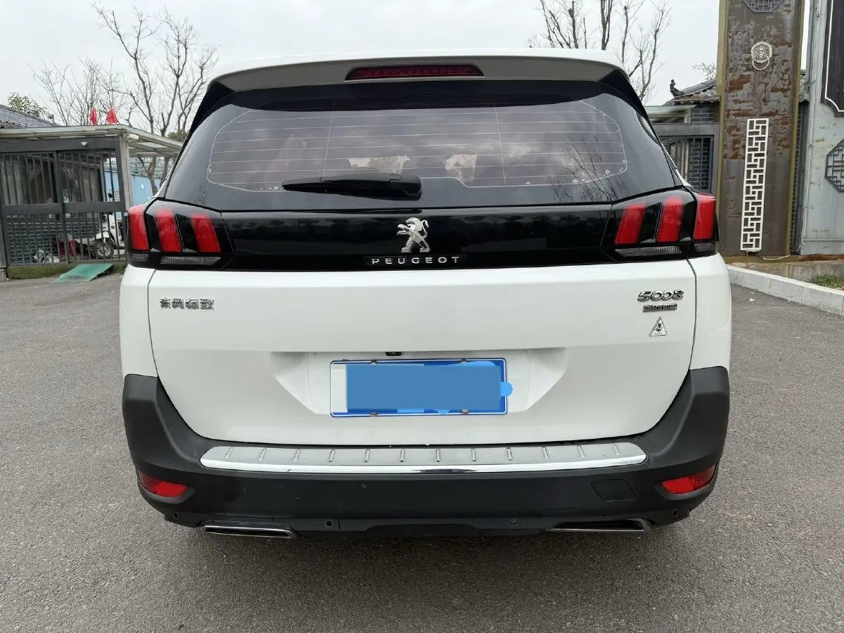 2017 Peugeot 5008 1.6T 167HP L4 6AT,autocango,china used car exporter,china ev exporter,chinese used car exporter,chinese used ev exporter