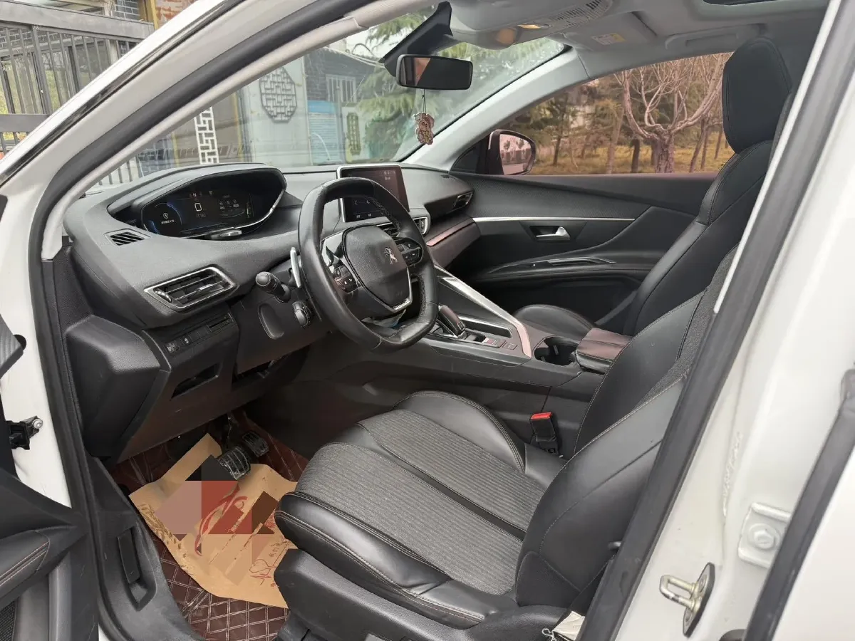 2017 Peugeot 5008 1.6T 167HP L4 6AT,autocango,china used car exporter,china ev exporter,chinese used car exporter,chinese used ev exporter