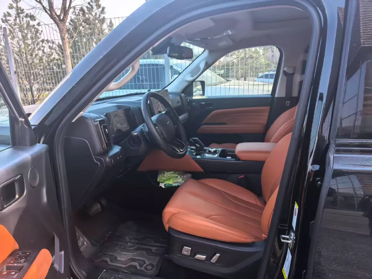 2024 Haval H9 2.0T 224HP L4 8AT,autocango,china used car exporter,china ev exporter,chinese used car exporter,chinese used ev exporter