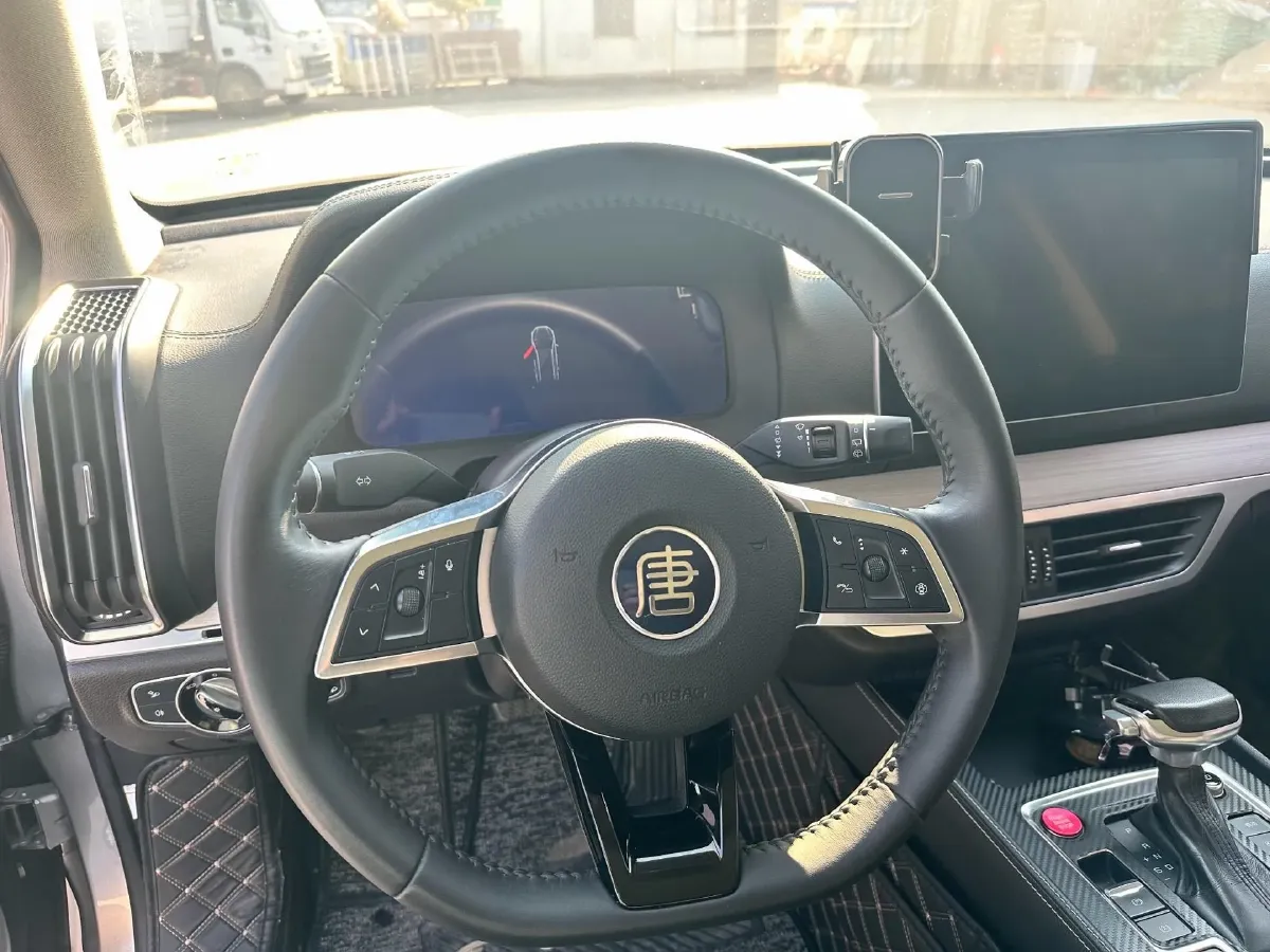 2018 BYD Tang 2.0T 205HP L4 6AT,autocango,china used car exporter,china ev exporter,chinese used car exporter,chinese used ev exporter