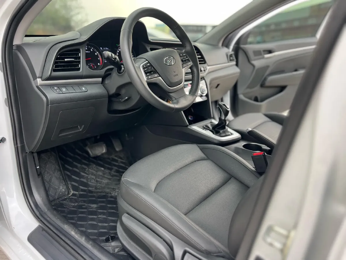 2019 Hyundai Elantra 1.5L 115HP L4 CVT,autocango,china used car exporter,china ev exporter,chinese used car exporter,chinese used ev exporter