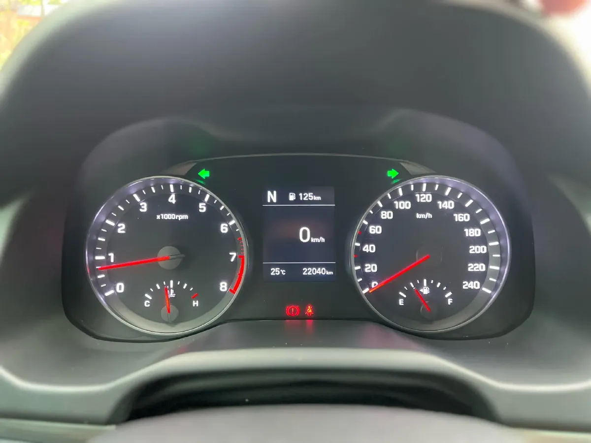 2019 Hyundai Elantra 1.5L 115HP L4 CVT,autocango,china used car exporter,china ev exporter,chinese used car exporter,chinese used ev exporter