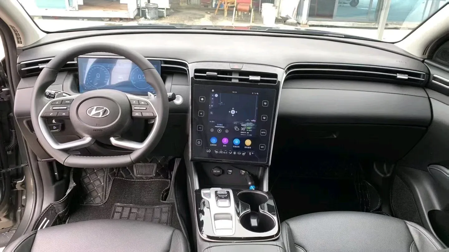 2021 Hyundai Tucson 1.5T 200HP L4 7DCT,autocango,china used car exporter,china ev exporter,chinese used car exporter,chinese used ev exporter