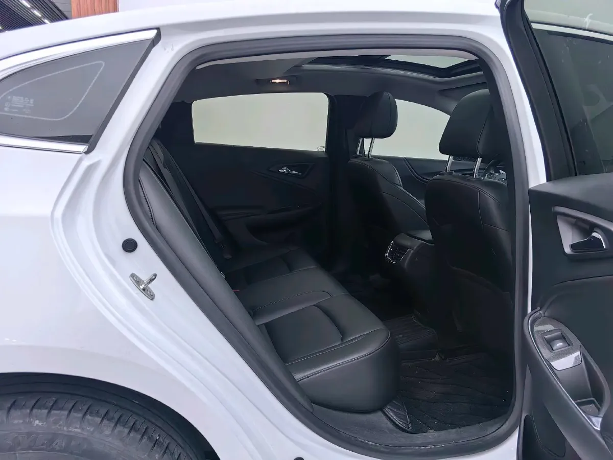 2022 Chevrolet Malibu XL 1.5T 169HP L4 9AT,autocango,china used car exporter,china ev exporter,chinese used car exporter,chinese used ev exporter