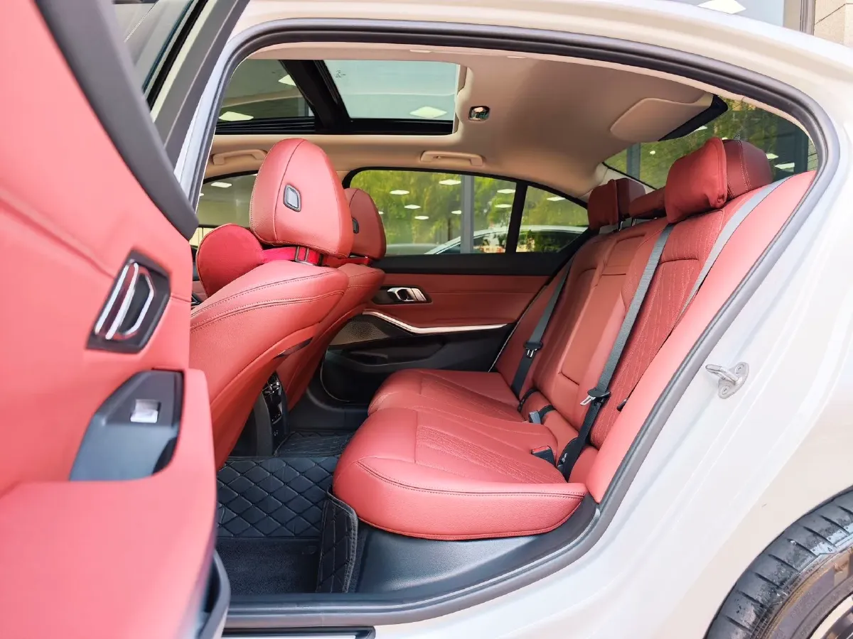 2025 BMW 3 Series 2.0T 184HP L4 8AT,autocango,china used car exporter,china ev exporter,chinese used car exporter,chinese used ev exporter