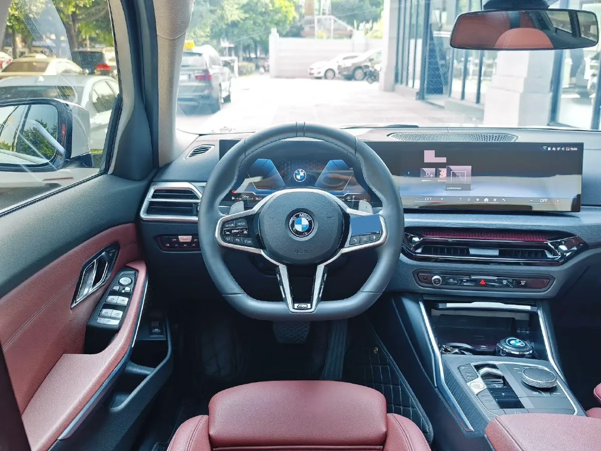 2025 BMW 3 Series 2.0T 184HP L4 8AT,autocango,china used car exporter,china ev exporter,chinese used car exporter,chinese used ev exporter