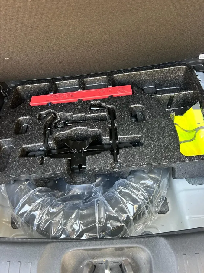 2023 ChangAn CS35 Plus 1.4T 160HP L4 7DCT,autocango,china used car exporter,china ev exporter,chinese used car exporter,chinese used ev exporter