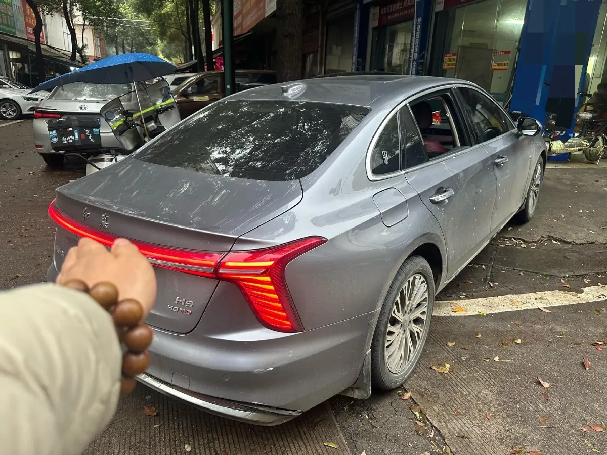 2023 HongQi H5 2.0T 224HP L4 8AT,autocango,china used car exporter,china ev exporter,chinese used car exporter,chinese used ev exporter