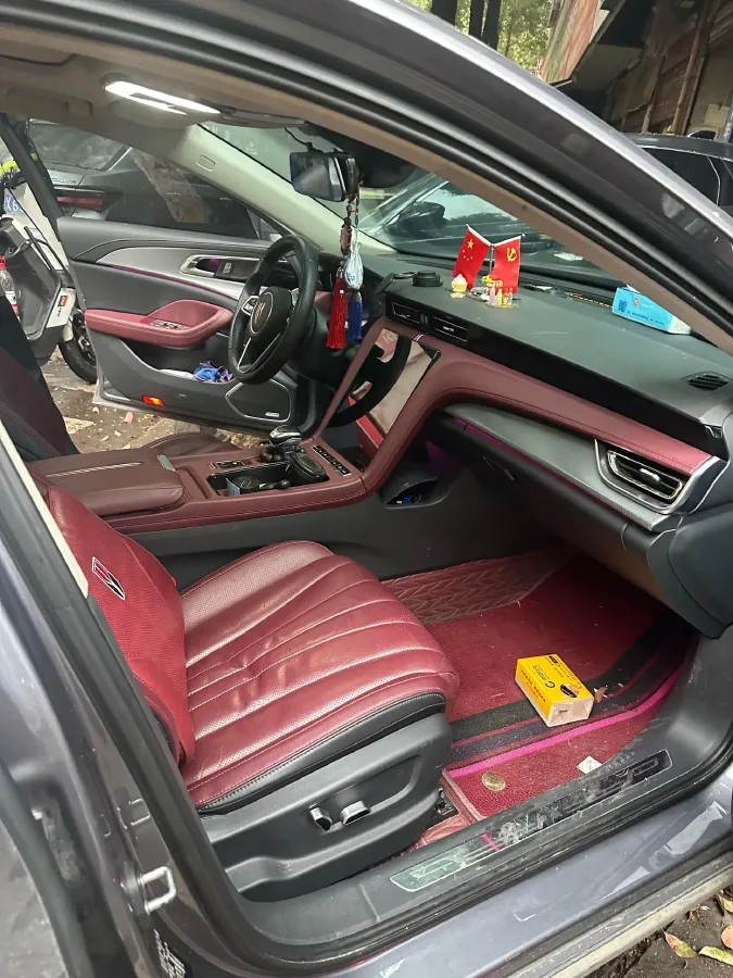 2023 HongQi H5 2.0T 224HP L4 8AT,autocango,china used car exporter,china ev exporter,chinese used car exporter,chinese used ev exporter