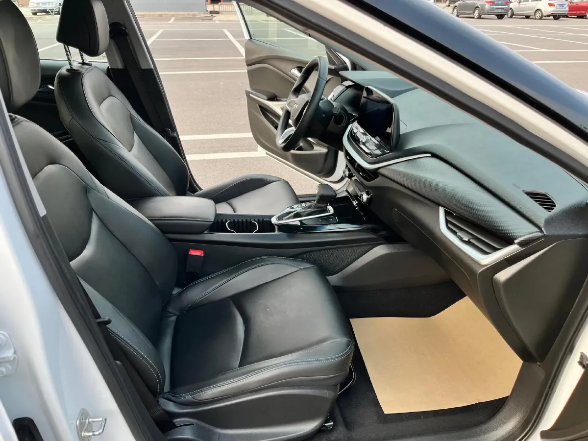 2022 Chevrolet Menlo BEV 61.1KWH,autocango,china used car exporter,china ev exporter,chinese used car exporter,chinese used ev exporter