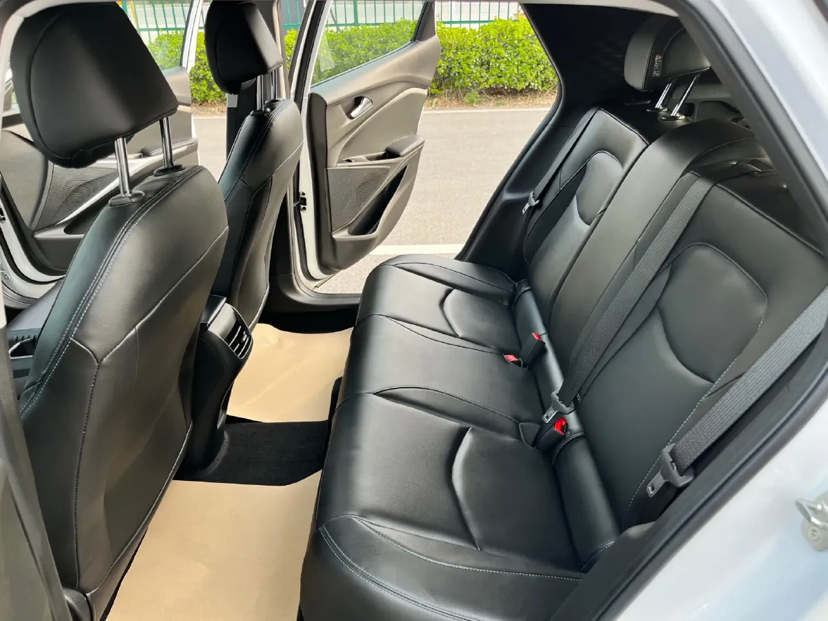 2022 Chevrolet Menlo BEV 61.1KWH,autocango,china used car exporter,china ev exporter,chinese used car exporter,chinese used ev exporter