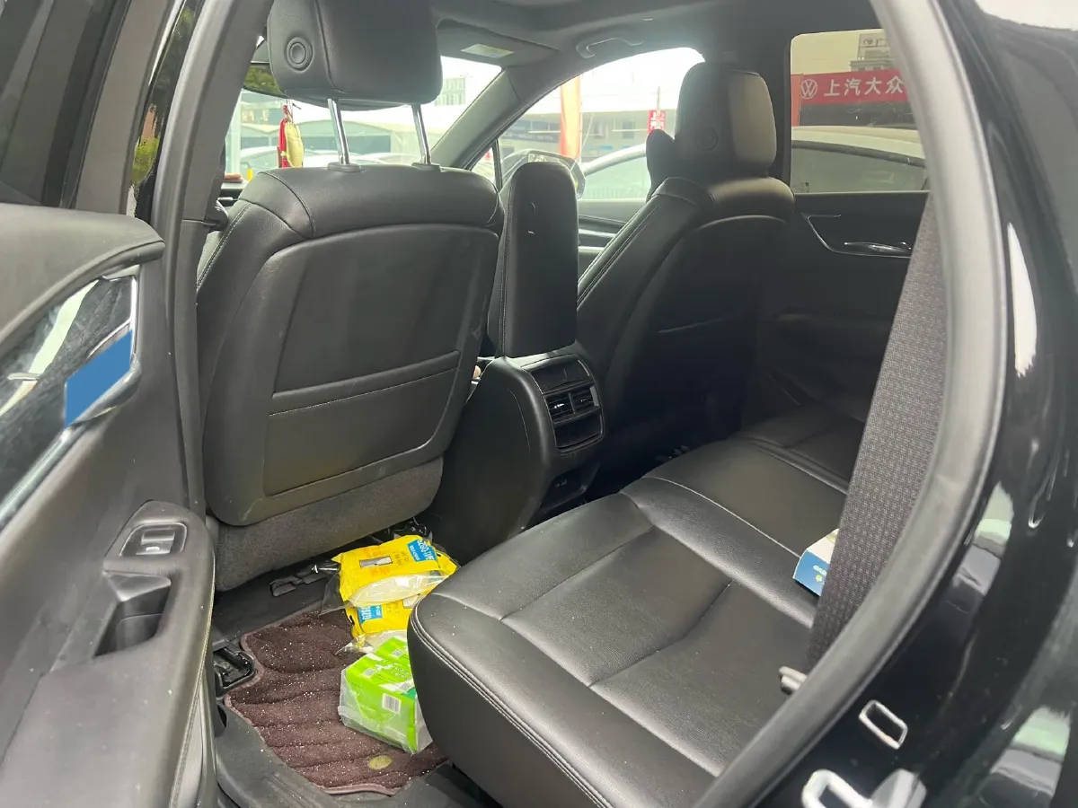 2021 Cadillac XT5 2.0T 237HP L4 9AT,autocango,china used car exporter,china ev exporter,chinese used car exporter,chinese used ev exporter