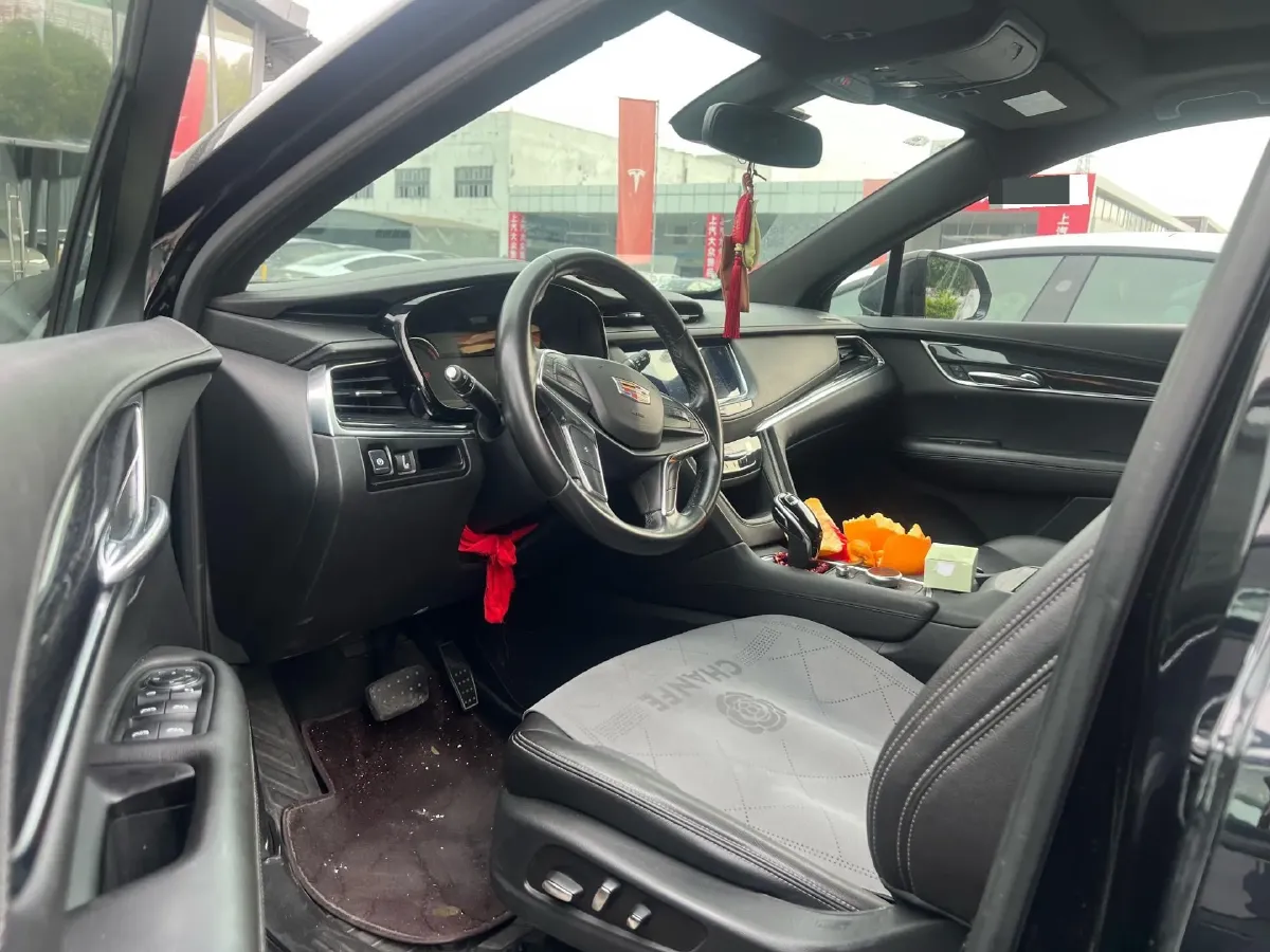 2021 Cadillac XT5 2.0T 237HP L4 9AT,autocango,china used car exporter,china ev exporter,chinese used car exporter,chinese used ev exporter