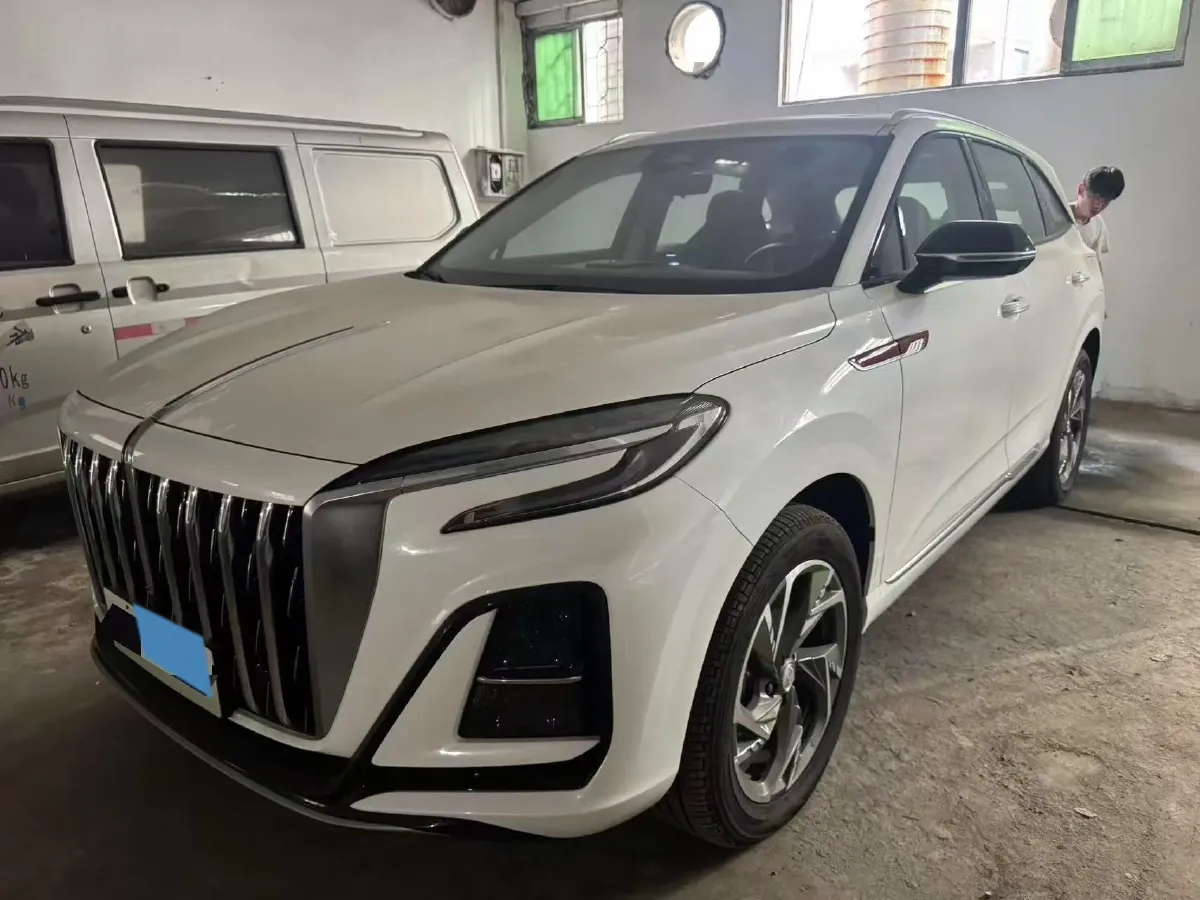 2024 HongQi HS3 1.5T 169HP L4 1DHT PHEV 18.4KWH,autocango,china used car exporter,china ev exporter,chinese used car exporter,chinese used ev exporter