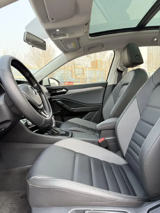 2019 Volkswagen Tharu 1.4T 150HP L4 7DCT,autocango,china used car exporter,china ev exporter,chinese used car exporter,chinese used ev exporter