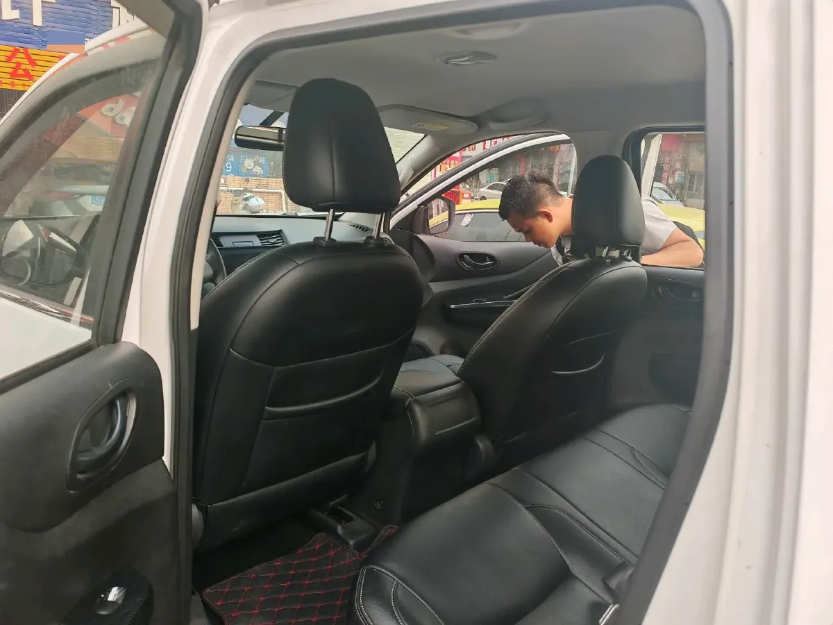 2019 Nissan Navara 2.5L 193HP L4 6MT,autocango,china used car exporter,china ev exporter,chinese used car exporter,chinese used ev exporter