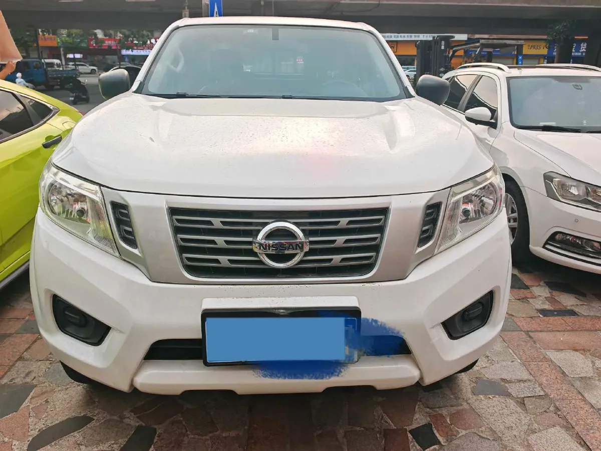 2019 Nissan Navara 2.5L 193HP L4 6MT,autocango,china used car exporter,china ev exporter,chinese used car exporter,chinese used ev exporter