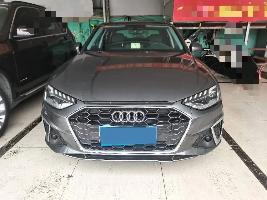 2020 Audi A4L 2.0T 190HP L4 7DCT,autocango,china used car exporter,china ev exporter,chinese used car exporter,chinese used ev exporter