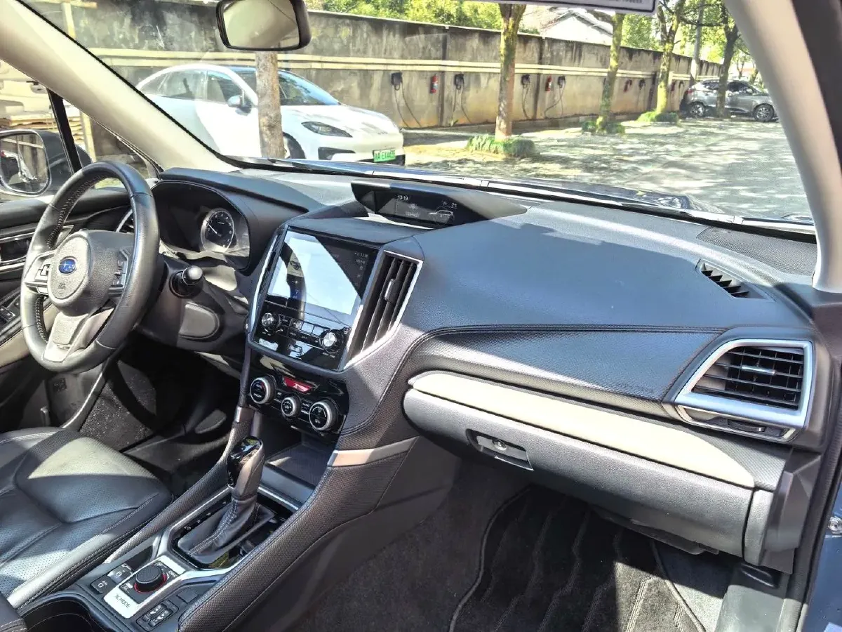 2021 Subaru Forester 2.0L 154HP H4 CVT,autocango,china used car exporter,china ev exporter,chinese used car exporter,chinese used ev exporter