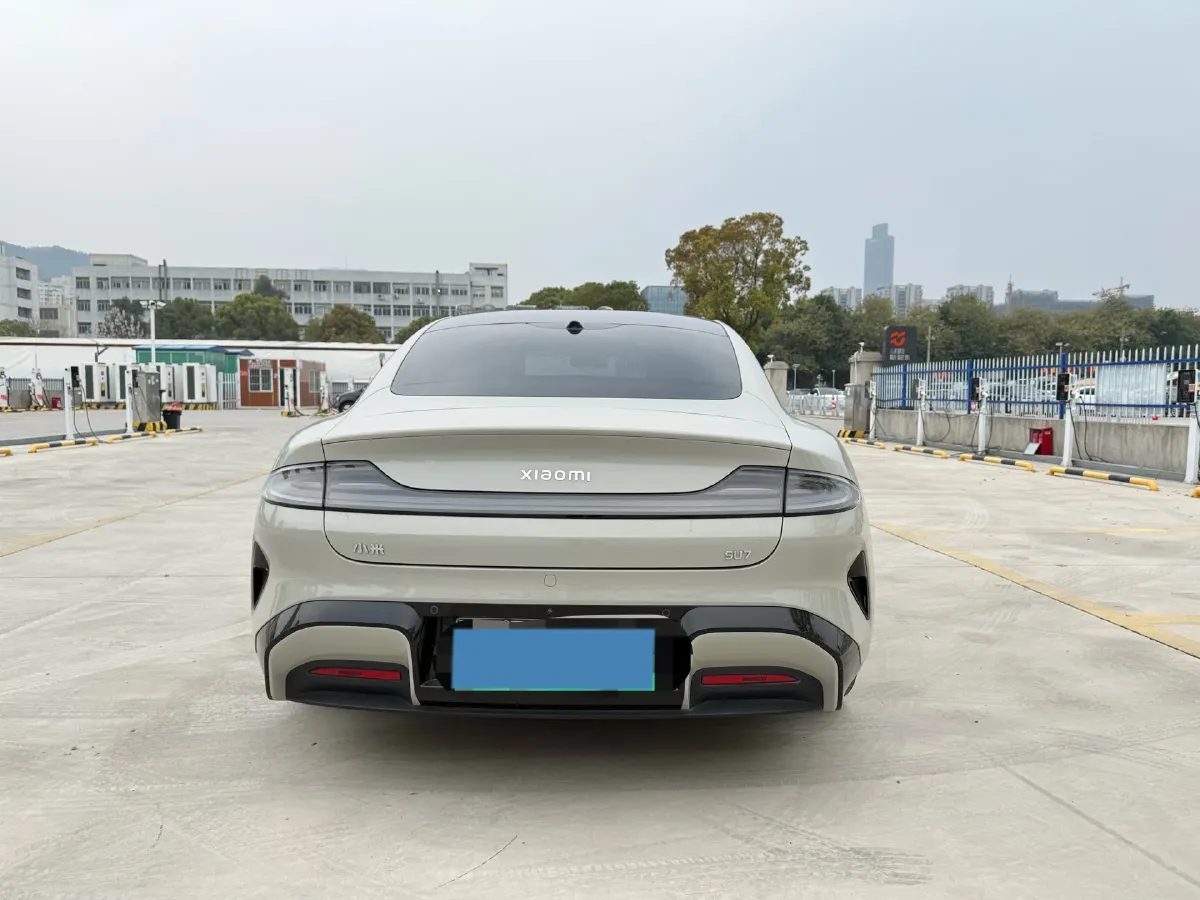 2024 MI SU7 BEV 94.3KWH,autocango,china used car exporter,china ev exporter,chinese used car exporter,chinese used ev exporter