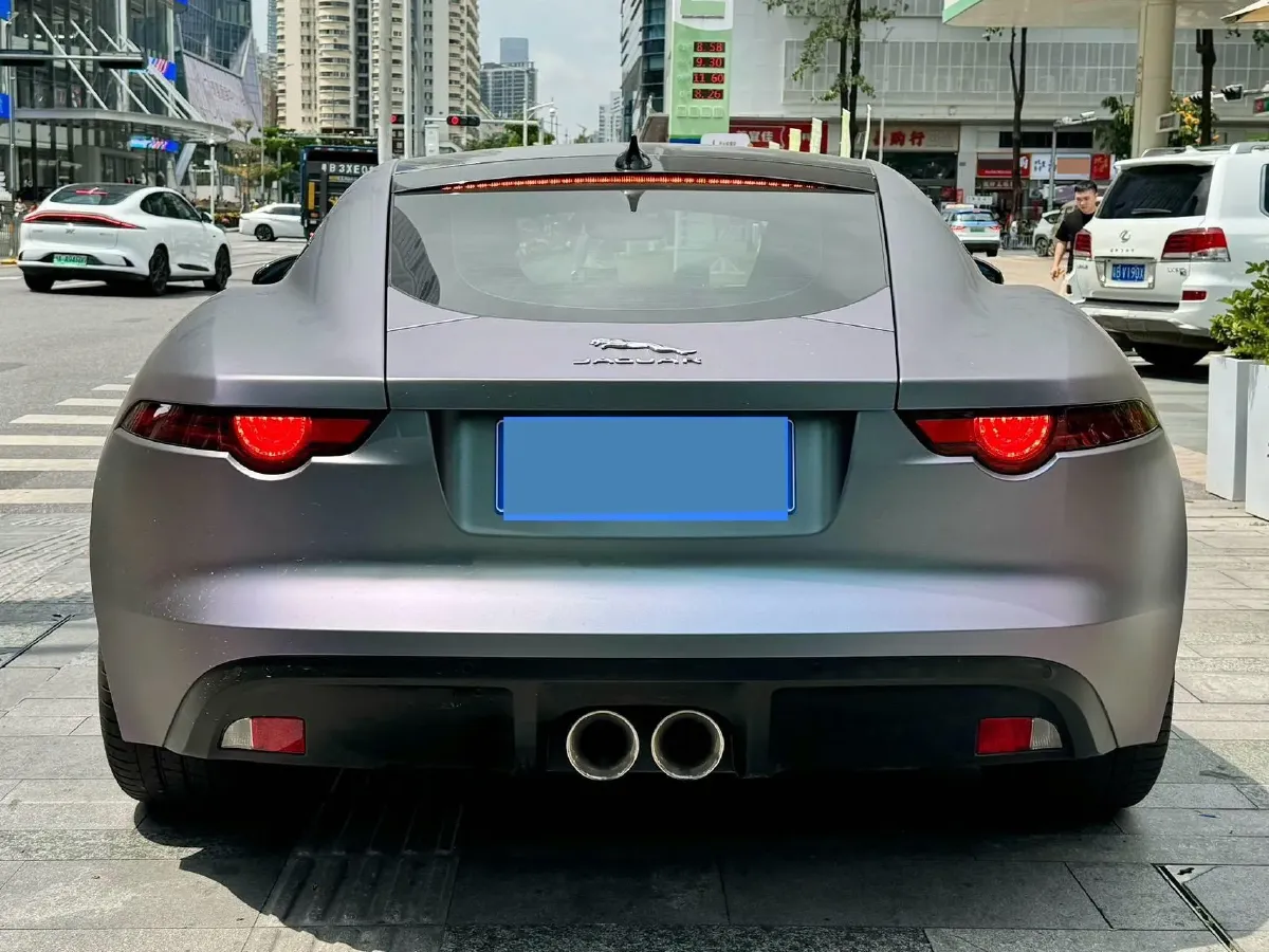 2019 Jaguar F-TYPE 2.0T 300HP L4 8AT,autocango,china used car exporter,china ev exporter,chinese used car exporter,chinese used ev exporter