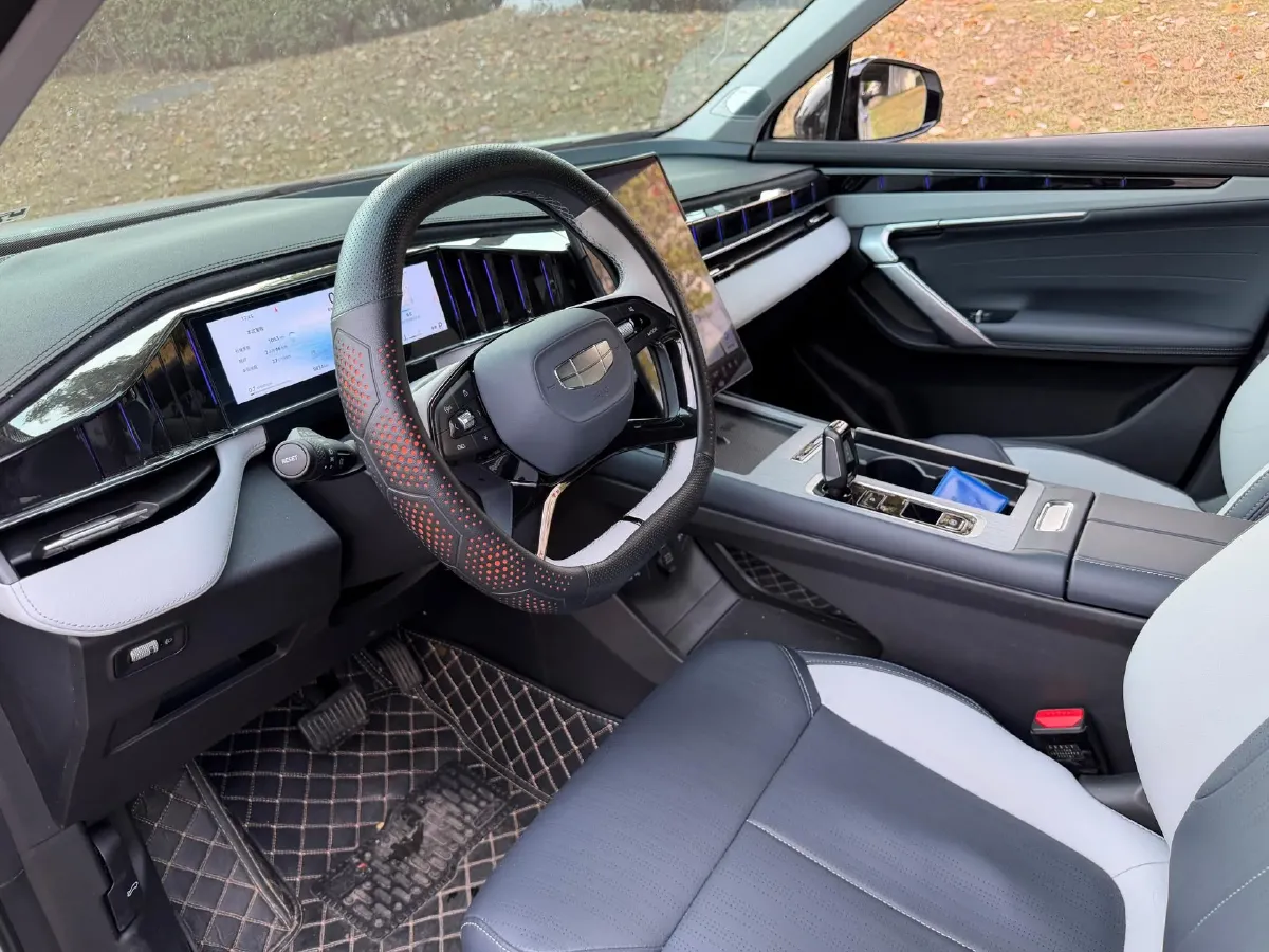 2024 Geely StarRay 1.5T 181HP L4 7DCT,autocango,china used car exporter,china ev exporter,chinese used car exporter,chinese used ev exporter