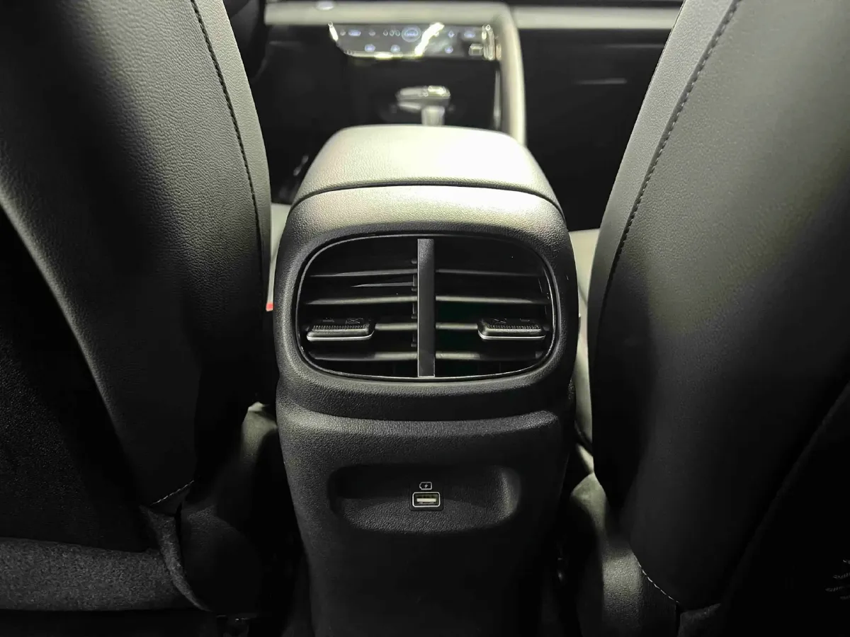 2022 Hyundai Elantra 1.5L 115HP L4 CVT,autocango,china used car exporter,china ev exporter,chinese used car exporter,chinese used ev exporter