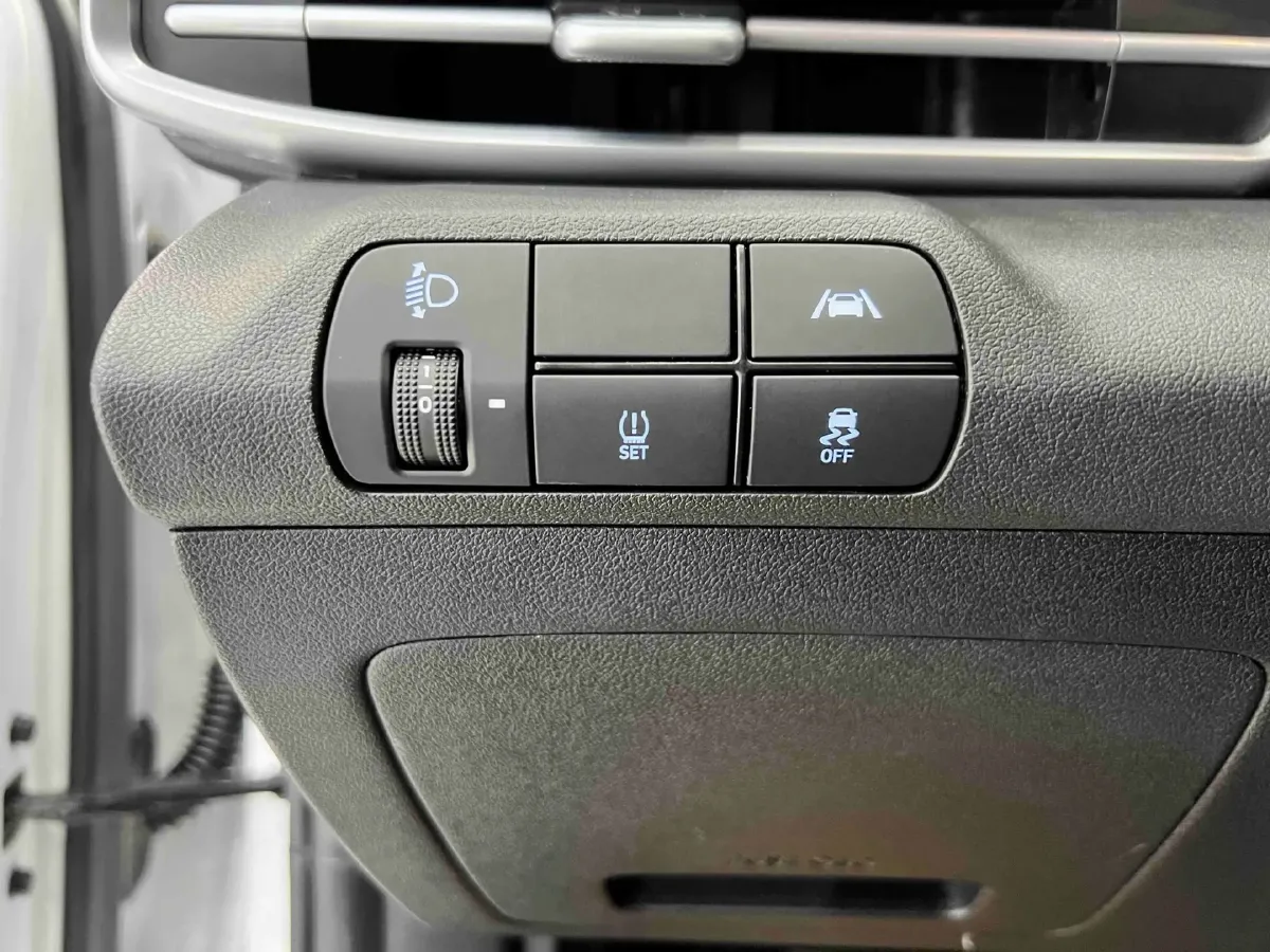 2022 Hyundai Elantra 1.5L 115HP L4 CVT,autocango,china used car exporter,china ev exporter,chinese used car exporter,chinese used ev exporter