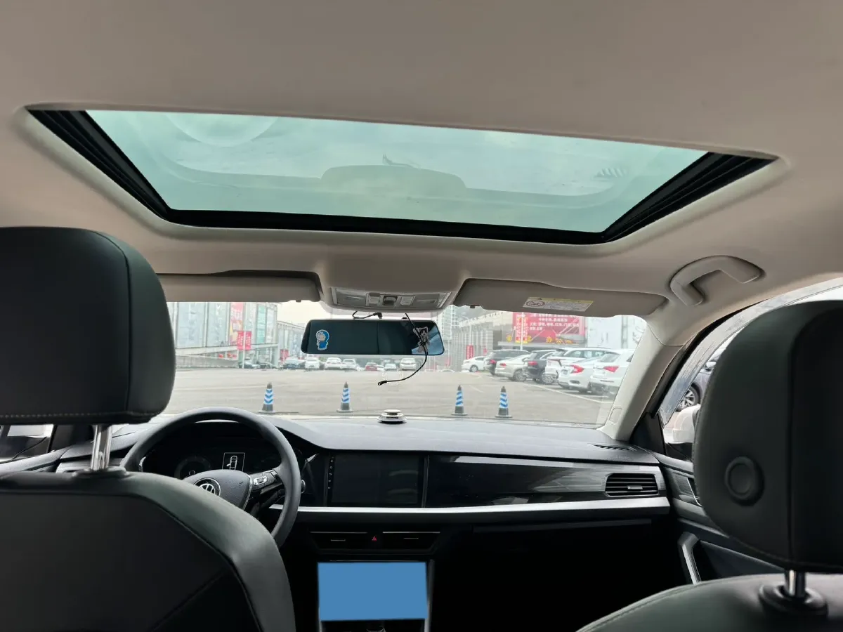 2018 Volkswagen Lavida 1.2T 116HP L4 7DCT,autocango,china used car exporter,china ev exporter,chinese used car exporter,chinese used ev exporter