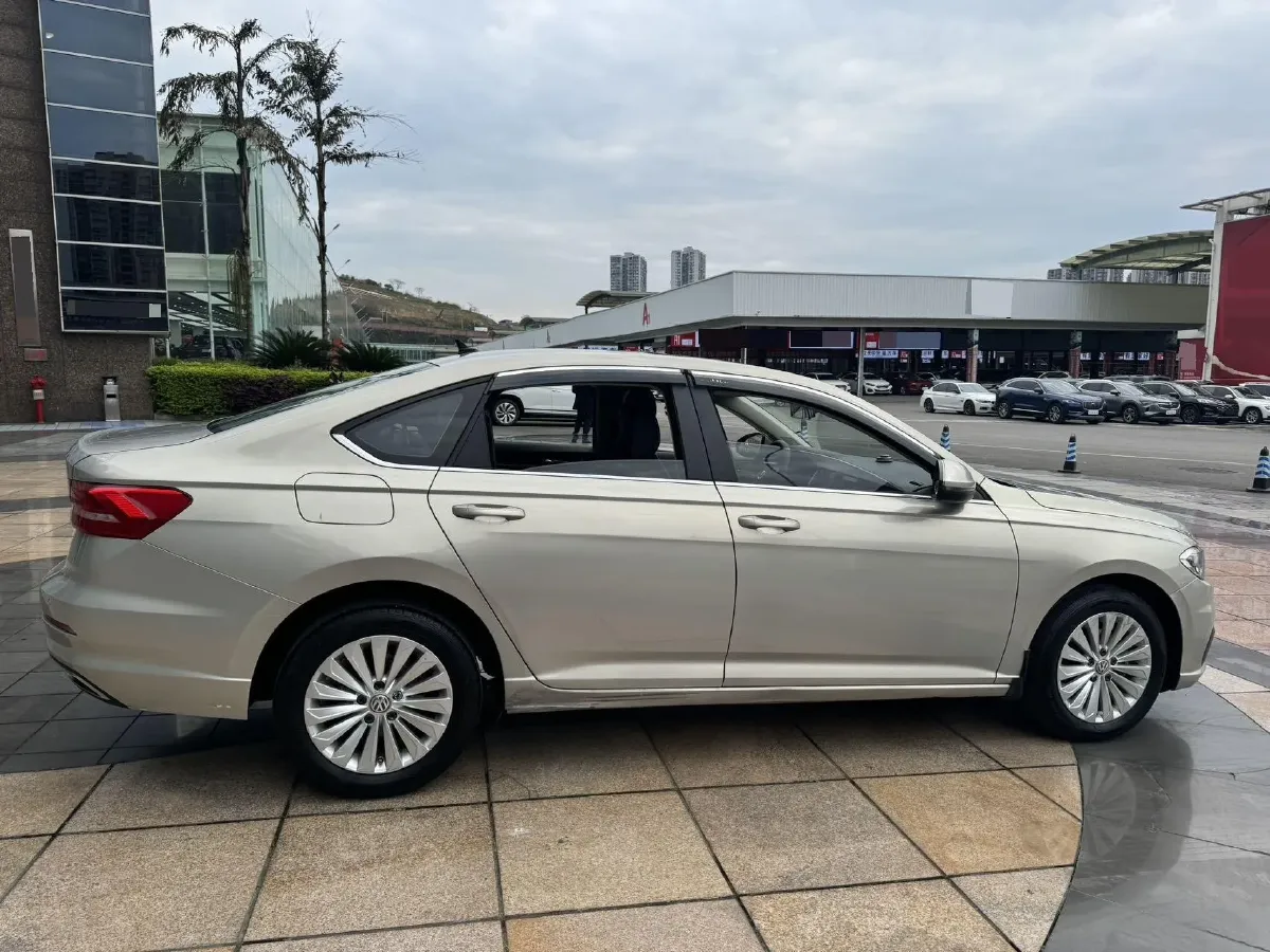 2018 Volkswagen Lavida 1.2T 116HP L4 7DCT,autocango,china used car exporter,china ev exporter,chinese used car exporter,chinese used ev exporter