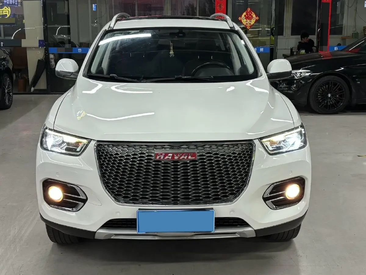 2018 Haval H2s 1.5T 150HP L4 7DCT,autocango,china used car exporter,china ev exporter,chinese used car exporter,chinese used ev exporter