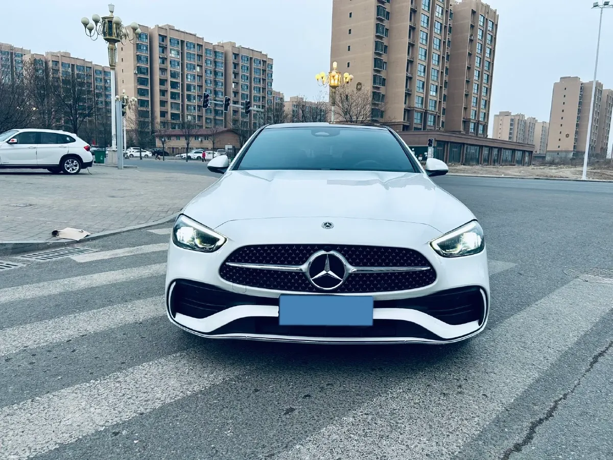 2023 Mercedes-Benz C Class 1.5T 204HP L4 9AT,autocango,china used car exporter,china ev exporter,chinese used car exporter,chinese used ev exporter