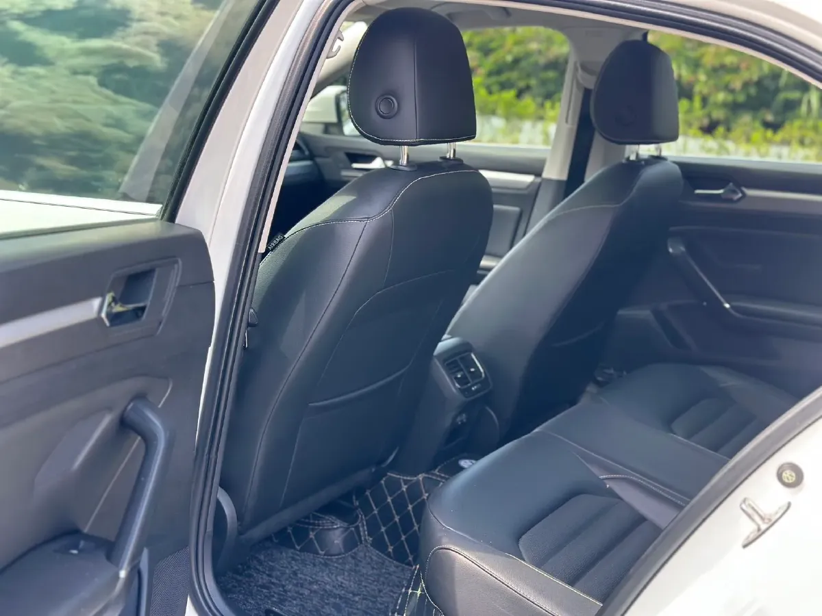 2018 Volkswagen Lamando 1.4T 150HP L4 7DCT,autocango,china used car exporter,china ev exporter,chinese used car exporter,chinese used ev exporter