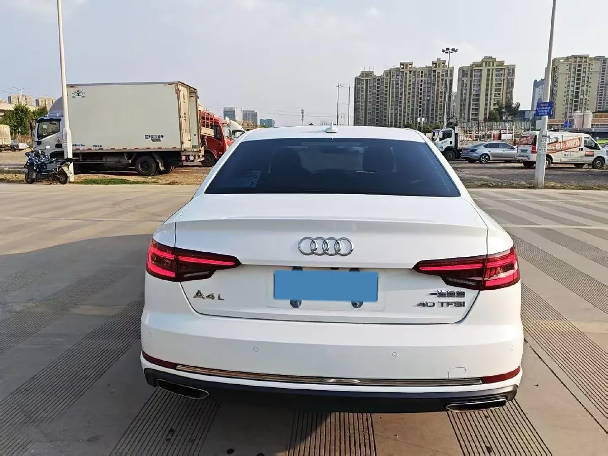 2019 Audi A4L 2.0T 190HP L4 7DCT,autocango,china used car exporter,china ev exporter,chinese used car exporter,chinese used ev exporter
