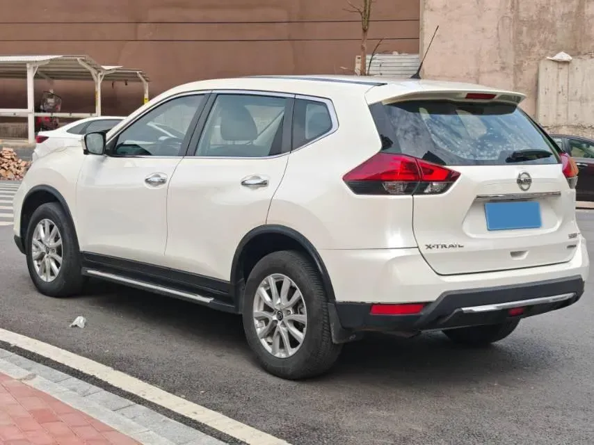 2021 Nissan X-Trail 2.0L 151HP L4 CVT,autocango,china used car exporter,china ev exporter,chinese used car exporter,chinese used ev exporter