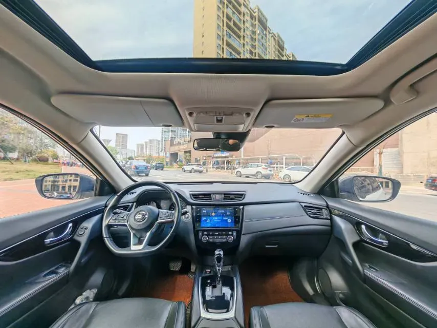 2021 Nissan X-Trail 2.0L 151HP L4 CVT,autocango,china used car exporter,china ev exporter,chinese used car exporter,chinese used ev exporter