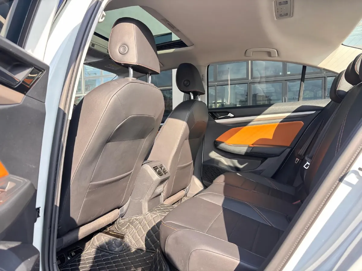 2024 Volkswagen Bora 1.4T 150HP L4 7DCT,autocango,china used car exporter,china ev exporter,chinese used car exporter,chinese used ev exporter