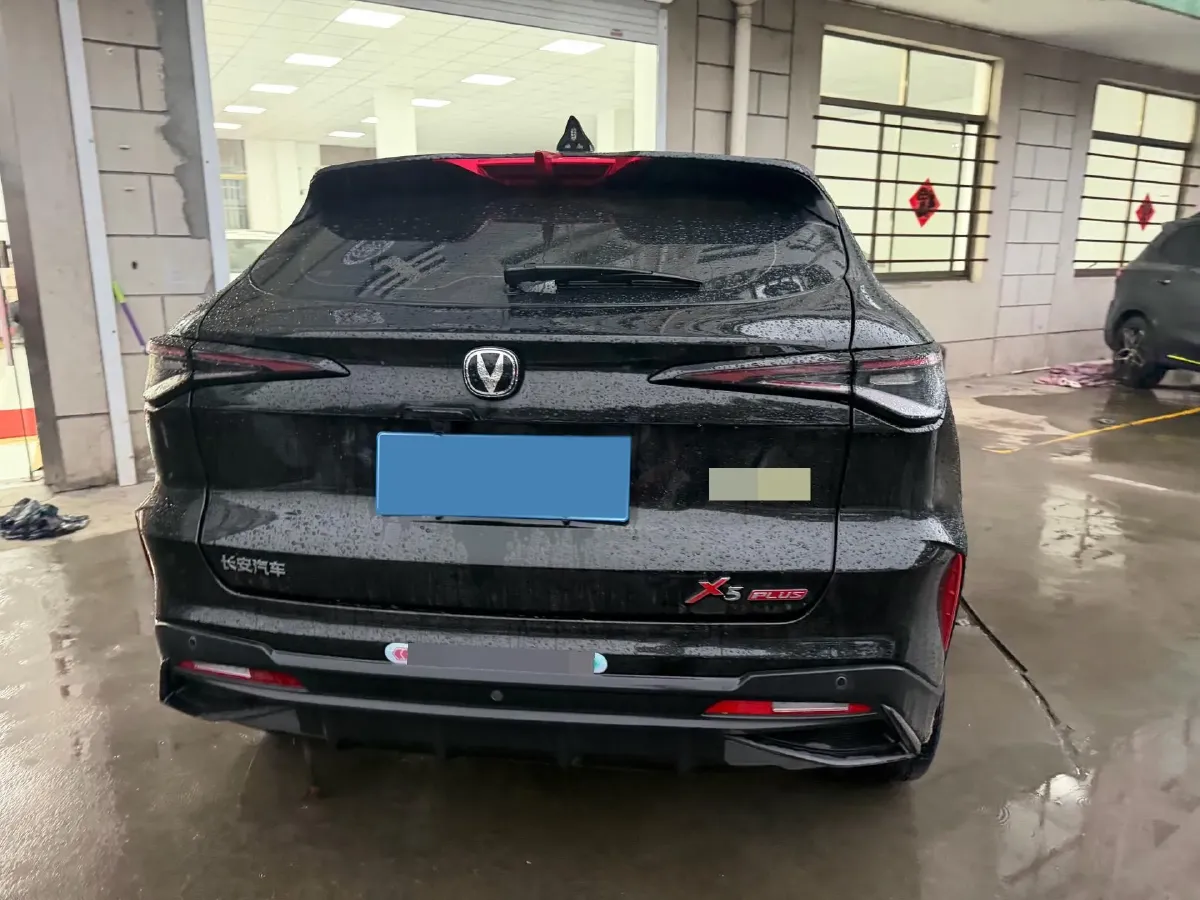 2024 ChangAn X5 PLUS 1.5T 188HP L4 7DCT,autocango,china used car exporter,china ev exporter,chinese used car exporter,chinese used ev exporter