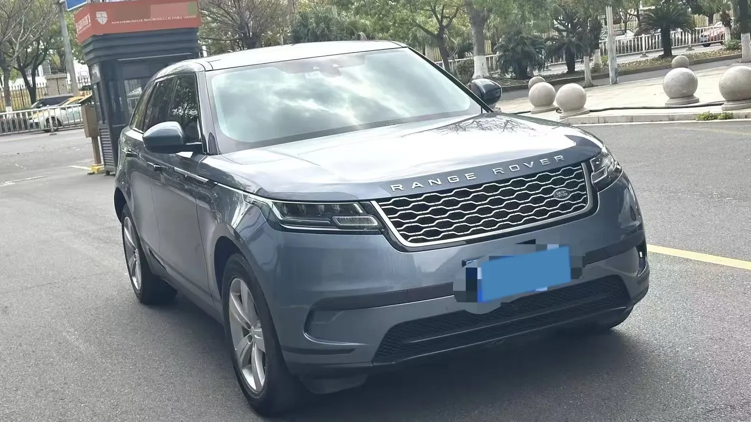 2020 Land Rover Range Rover Velar 2.0T 250HP L4 8AT,autocango,china used car exporter,china ev exporter,chinese used car exporter,chinese used ev exporter