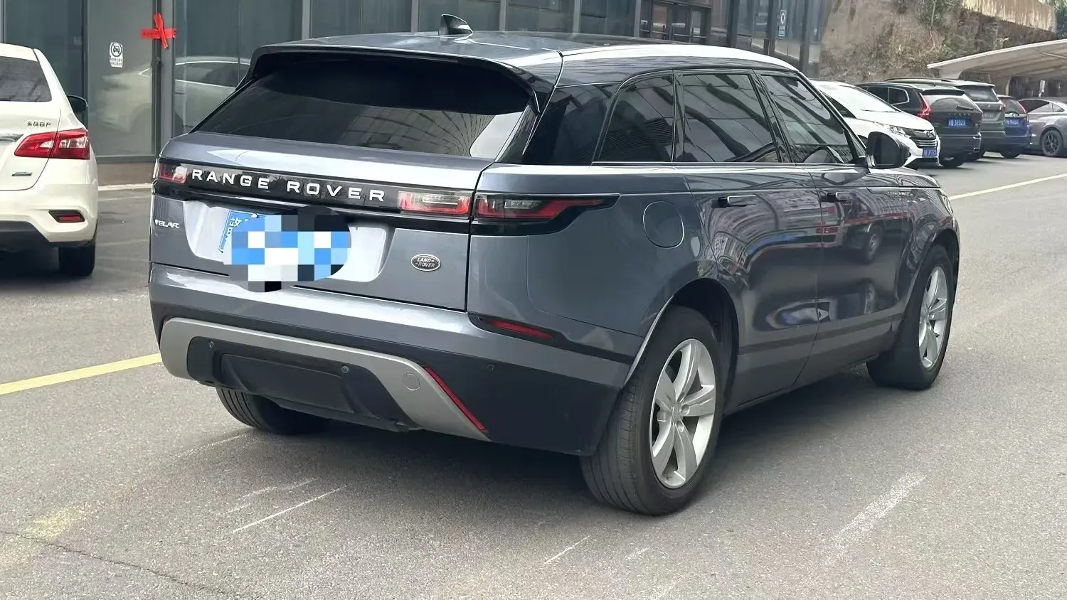 2020 Land Rover Range Rover Velar 2.0T 250HP L4 8AT,autocango,china used car exporter,china ev exporter,chinese used car exporter,chinese used ev exporter