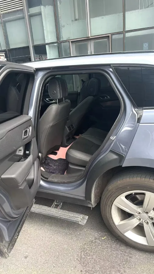 2020 Land Rover Range Rover Velar 2.0T 250HP L4 8AT,autocango,china used car exporter,china ev exporter,chinese used car exporter,chinese used ev exporter