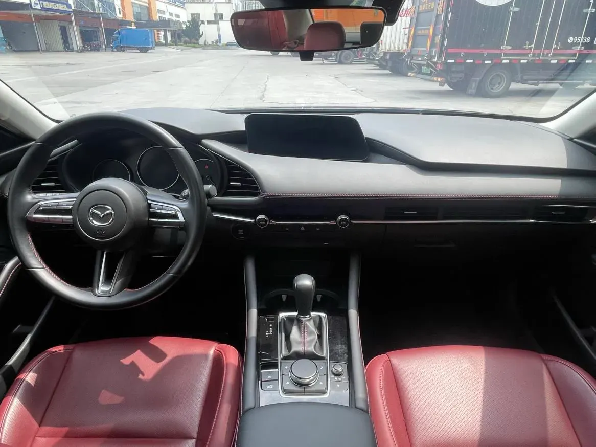 2022 Mazda 3 Axela 2.0L 158HP L4 6AT,autocango,china used car exporter,china ev exporter,chinese used car exporter,chinese used ev exporter