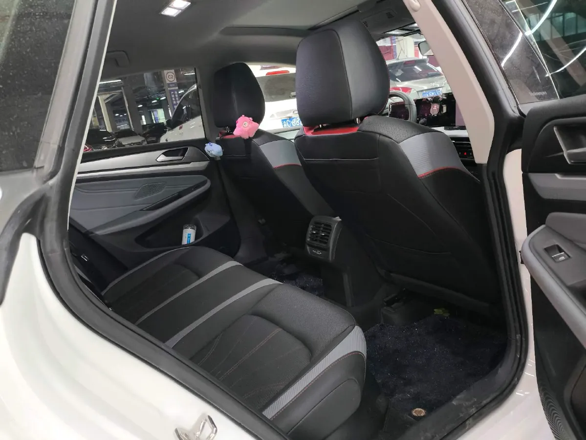 2024 Volkswagen Lamando 1.4T 150HP L4 7DCT,autocango,china used car exporter,china ev exporter,chinese used car exporter,chinese used ev exporter