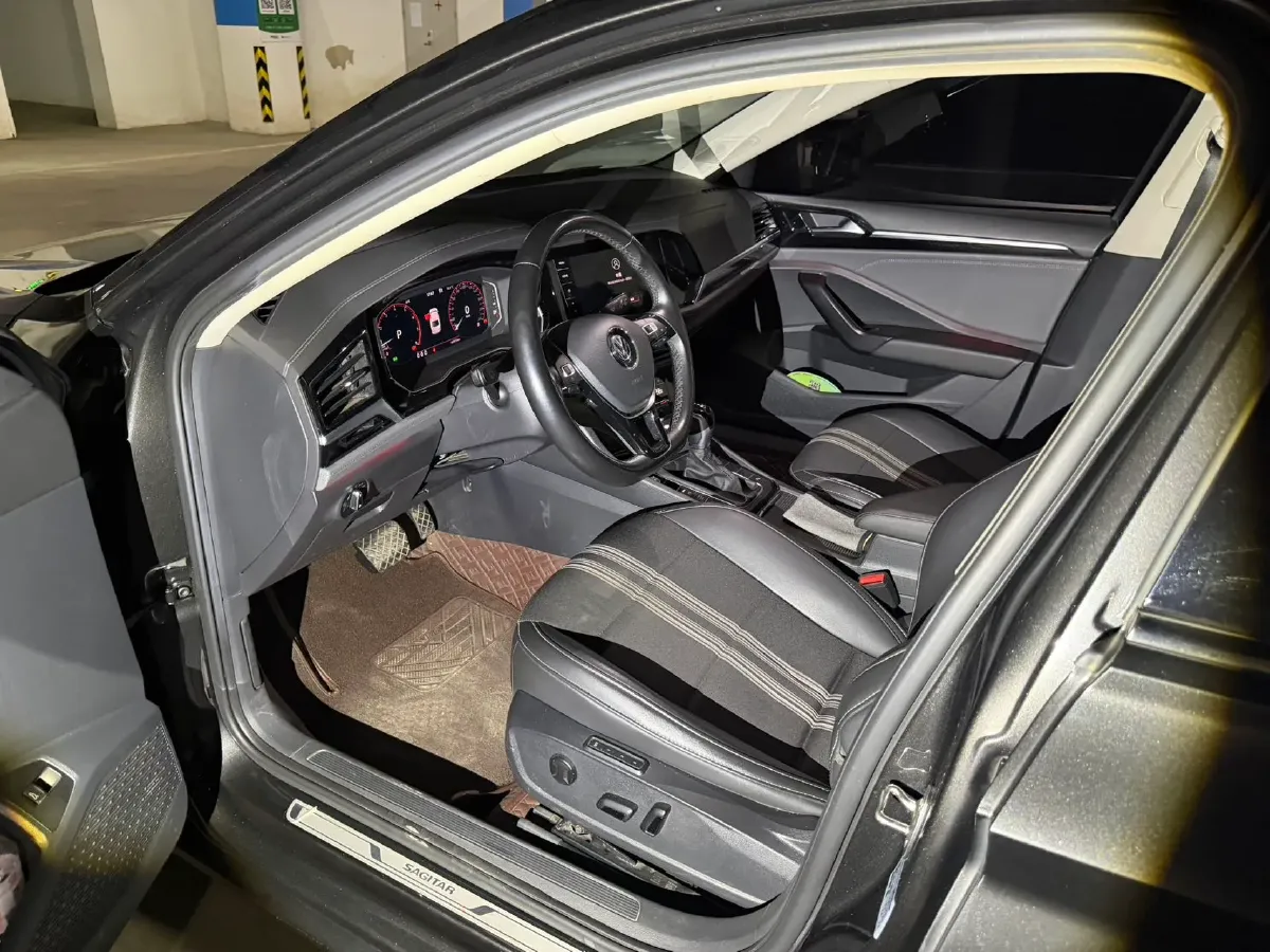 2021 Volkswagen Sagitar 1.4T 150HP L4 7DCT,autocango,china used car exporter,china ev exporter,chinese used car exporter,chinese used ev exporter