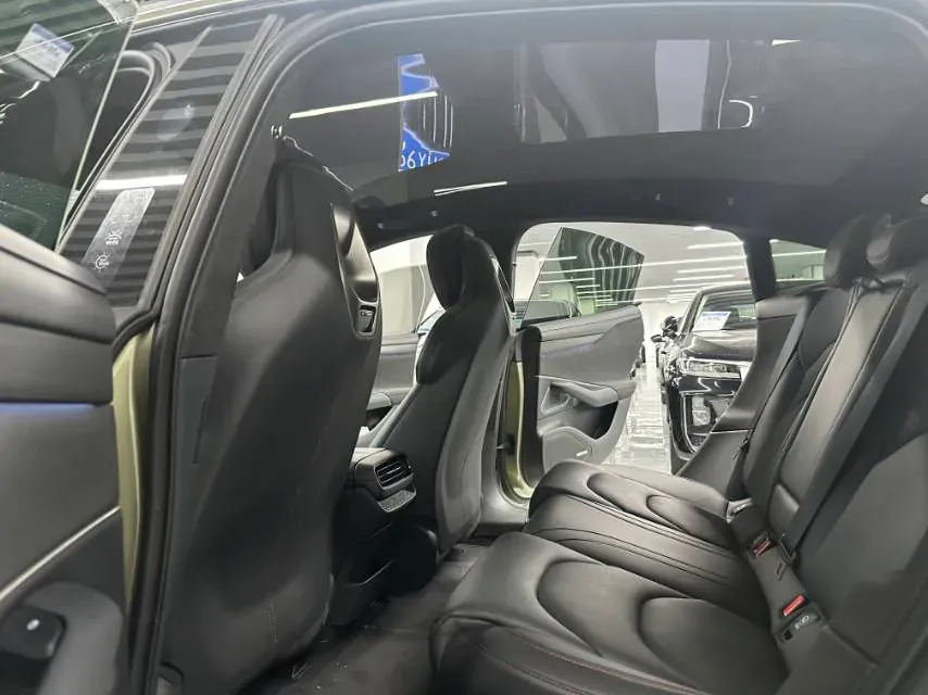 2024 MI SU7 BEV 101KWH,autocango,china used car exporter,china ev exporter,chinese used car exporter,chinese used ev exporter