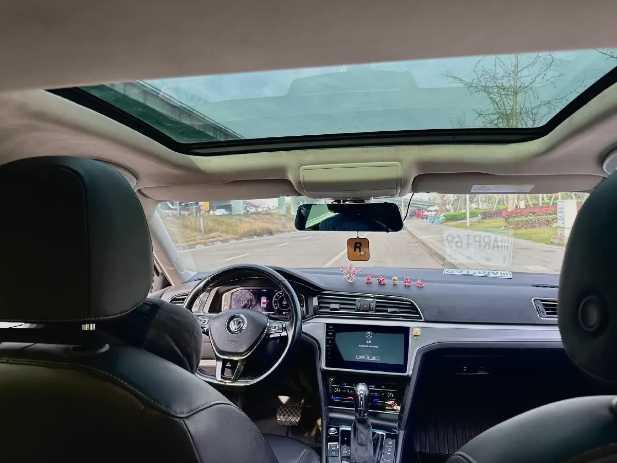 2021 Volkswagen Lamando 1.4T 150HP L4 7DCT,autocango,china used car exporter,china ev exporter,chinese used car exporter,chinese used ev exporter