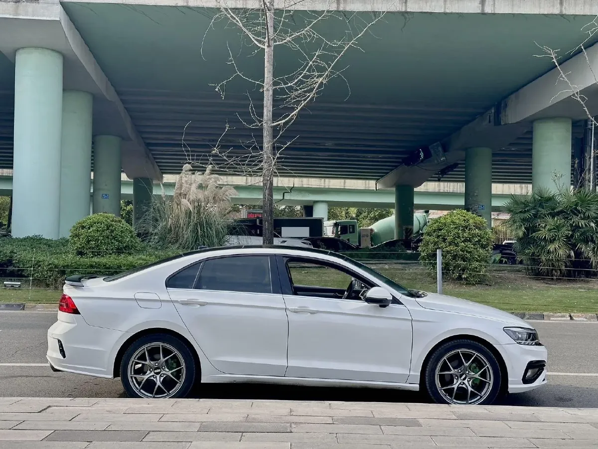 2021 Volkswagen Lamando 1.4T 150HP L4 7DCT,autocango,china used car exporter,china ev exporter,chinese used car exporter,chinese used ev exporter