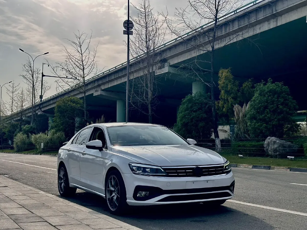 2021 Volkswagen Lamando 1.4T 150HP L4 7DCT,autocango,china used car exporter,china ev exporter,chinese used car exporter,chinese used ev exporter
