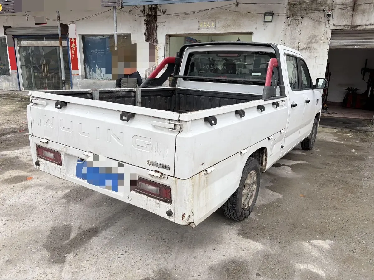 2021 WuLing ZhentTu 1.5L 99HP L4 5MT,autocango,china used car exporter,china ev exporter,chinese used car exporter,chinese used ev exporter