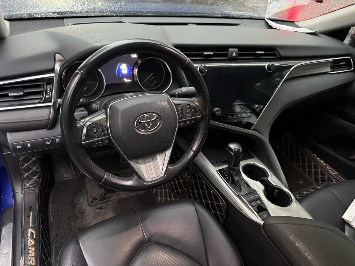 2019 Toyota Camry 2.5L 178HP L4 E-CVT Hybrid,autocango,china used car exporter,china ev exporter,chinese used car exporter,chinese used ev exporter
